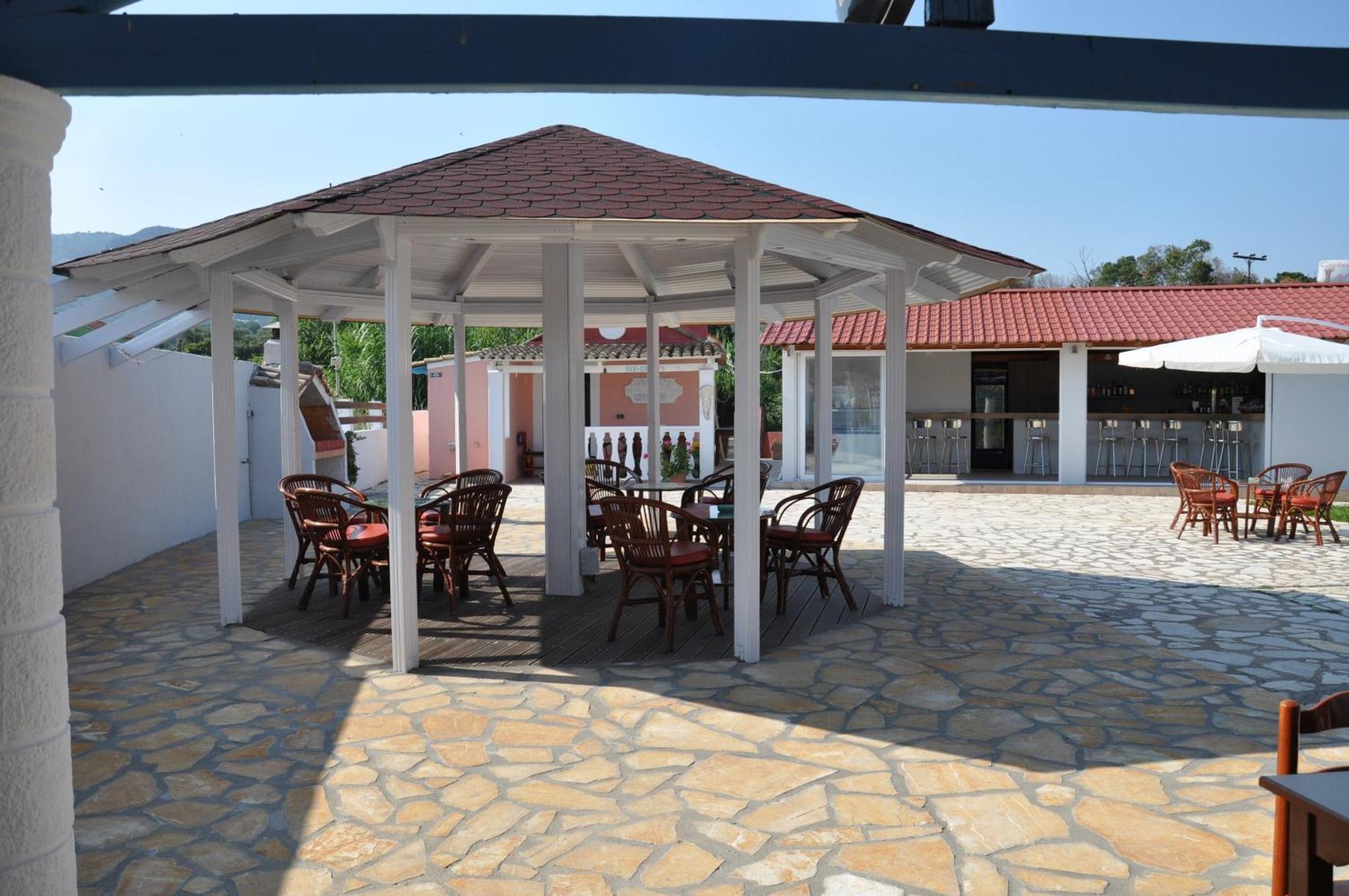 塔索斯公寓 Corfu  外观 照片